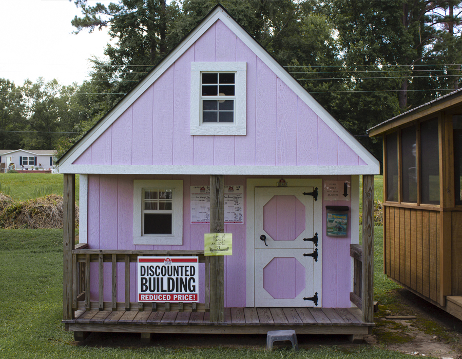 Village Barns - pink hideout playhouse for kids